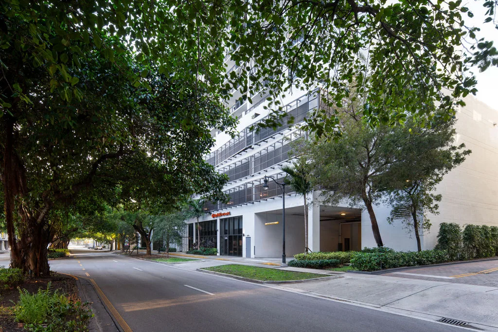 CADE_Capital_Partners-Portfolio-MB_Station-04